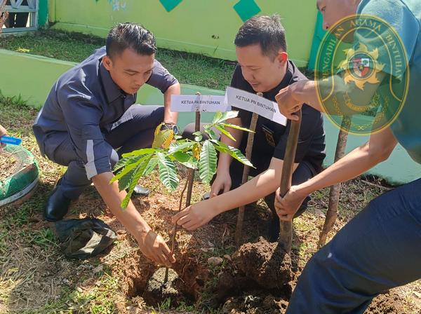 38 KETUA PA BINTUHAN IKUTI PENANAMAN SEJUTA POHON2