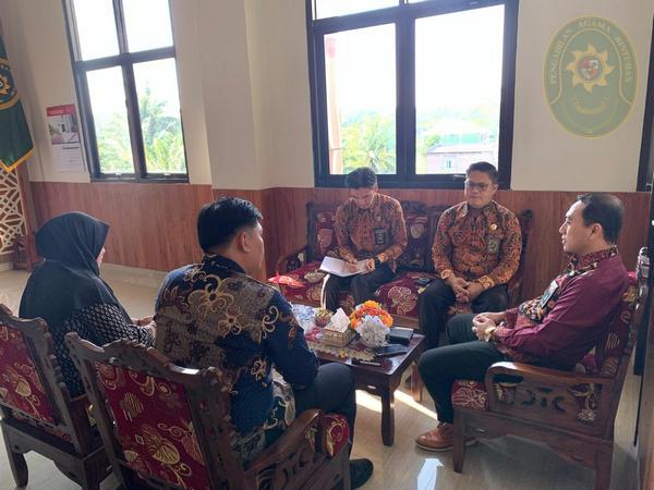 83. Rapat baperjakat 1