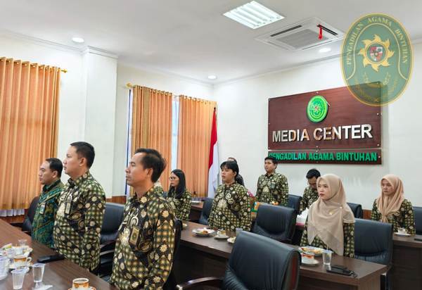 21 HUT KE 73 IKAHI HAKIM TERPERCAYA RAKYAT SEJAHTERA 
