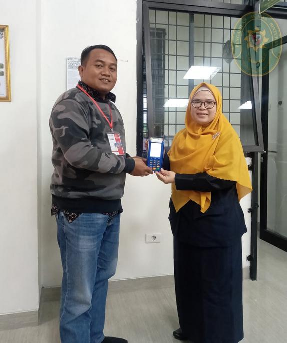 128 PENYERAHAN MESIN EDC 2024 1