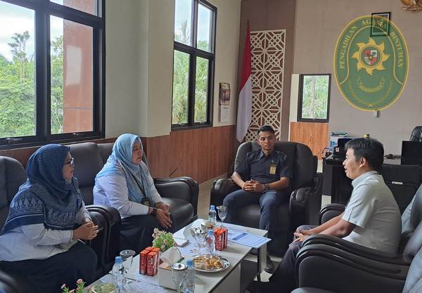 131 KETUA PENGADILAN AGAMA BINTUHAN TERIMA KUNJUNGAN KPPN MANNA